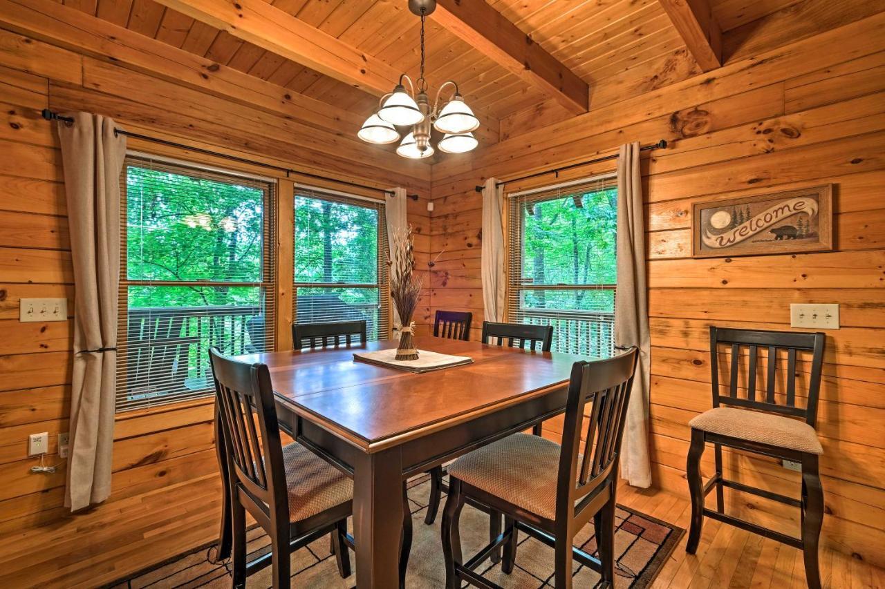 Pigeon Forge Cabin With Hot Tub, Grill And Pool Table! Villa Sevierville Buitenkant foto