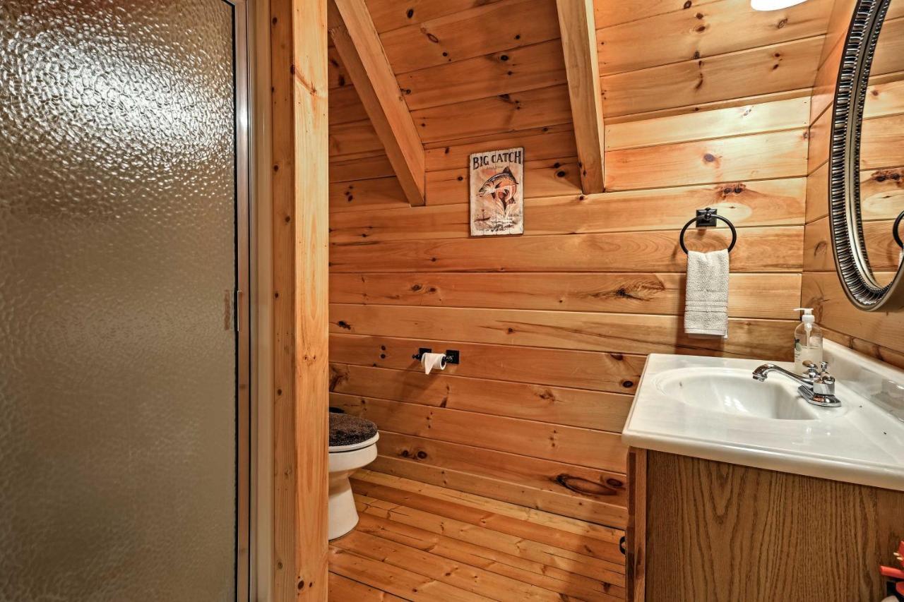 Pigeon Forge Cabin With Hot Tub, Grill And Pool Table! Villa Sevierville Buitenkant foto